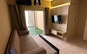 Moderno Apart Centrico para 4 Personas con Patio
